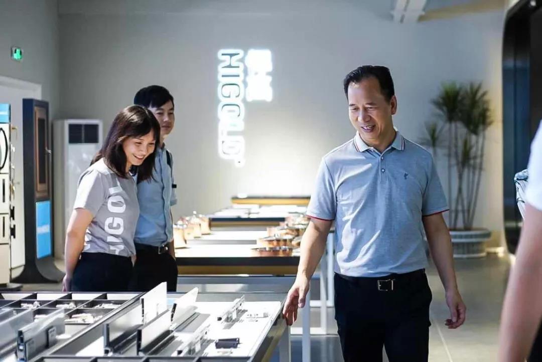 凯旋门线上官网