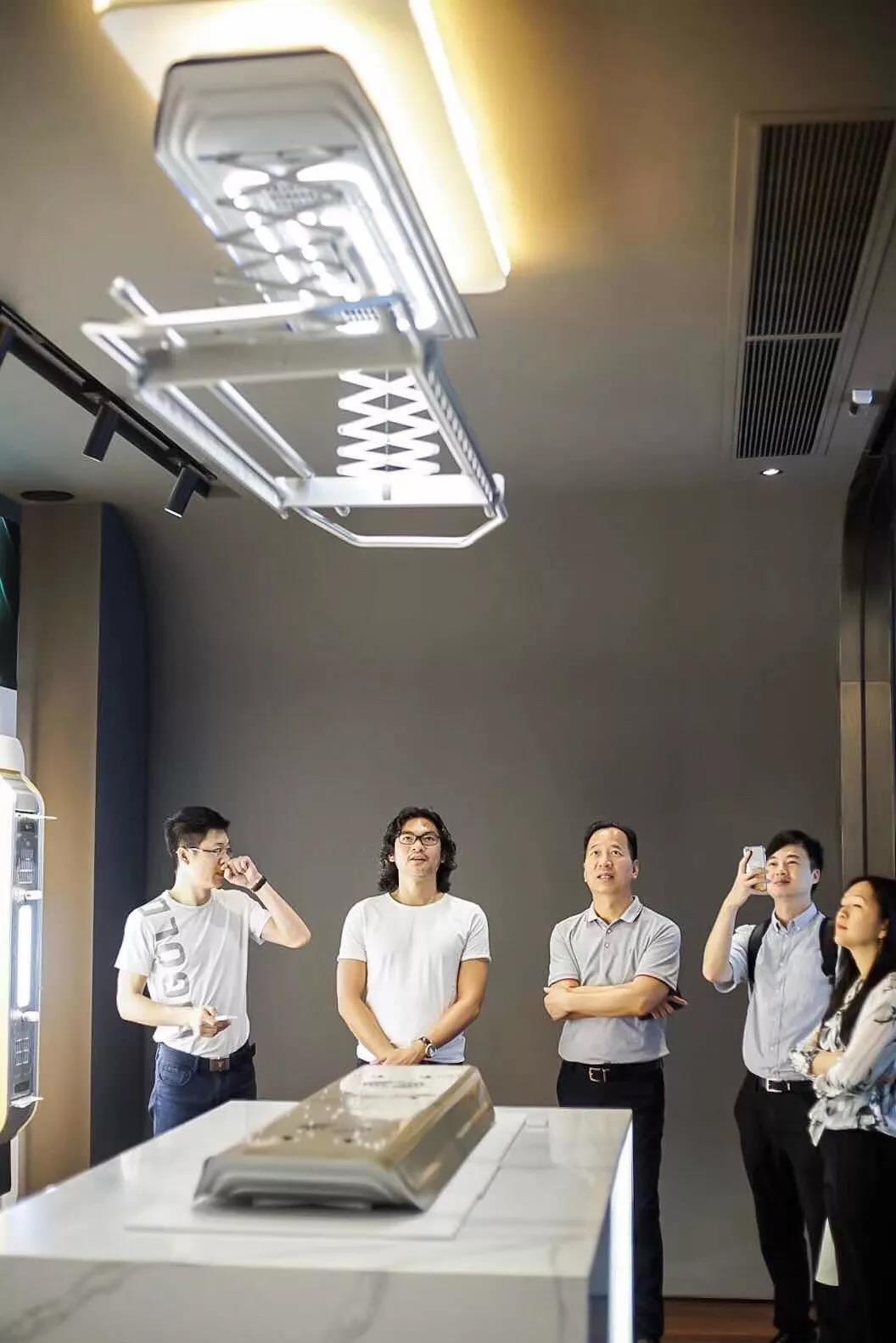 凯旋门线上官网