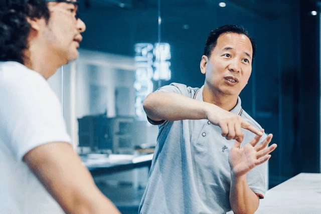 凯旋门线上官网