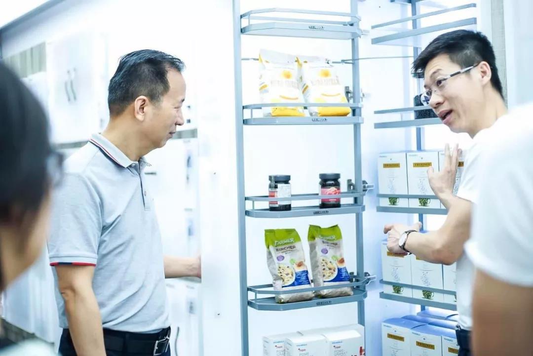 凯旋门线上官网