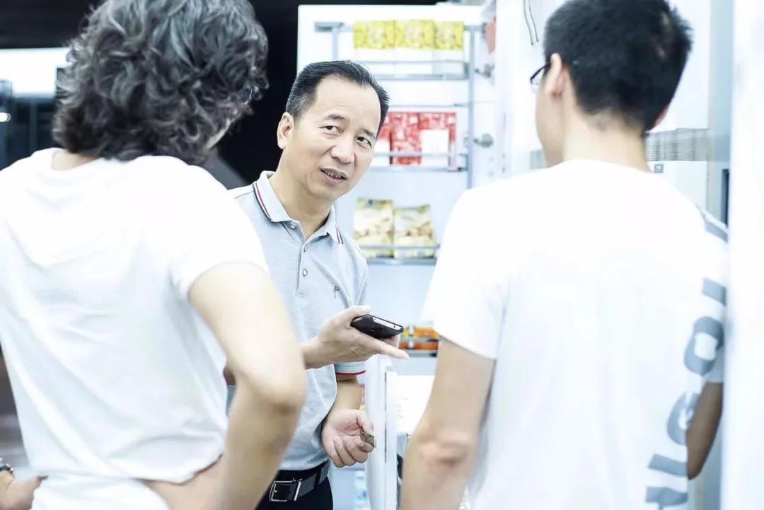 凯旋门线上官网