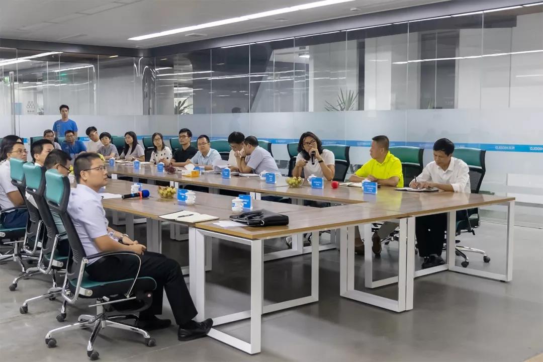 凯旋门线上官网