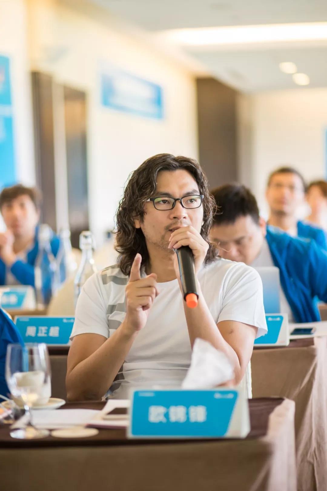 凯旋门线上官网