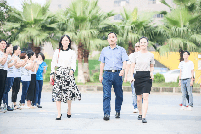 凯旋门线上官网