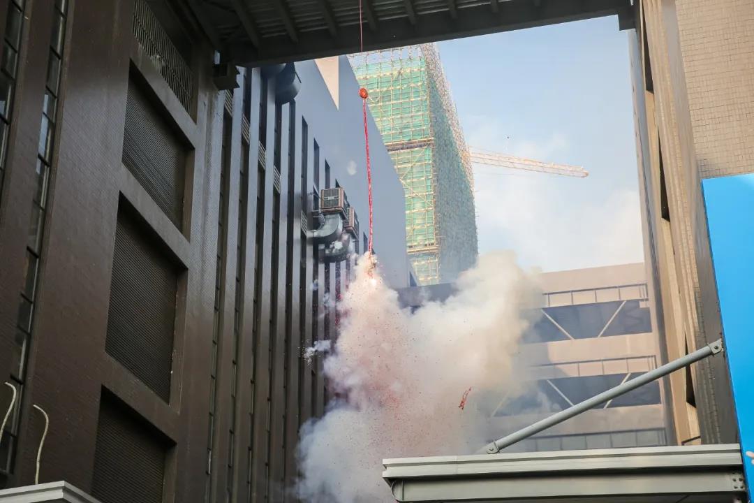 凯旋门线上官网