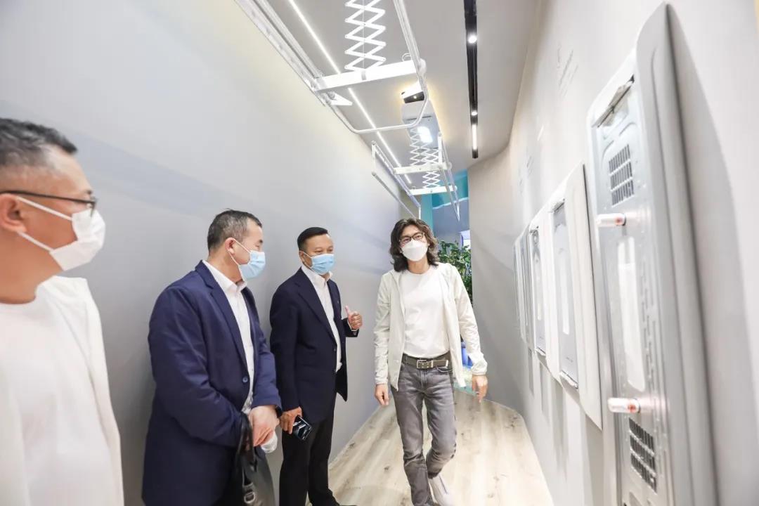 凯旋门线上官网