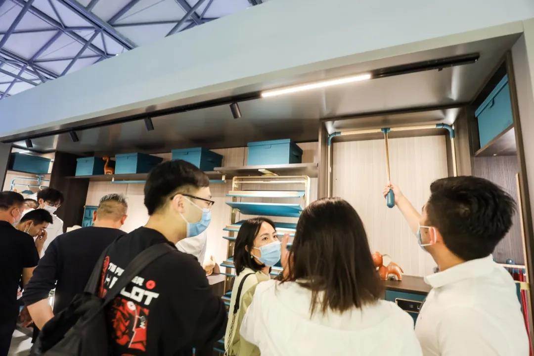 凯旋门线上官网