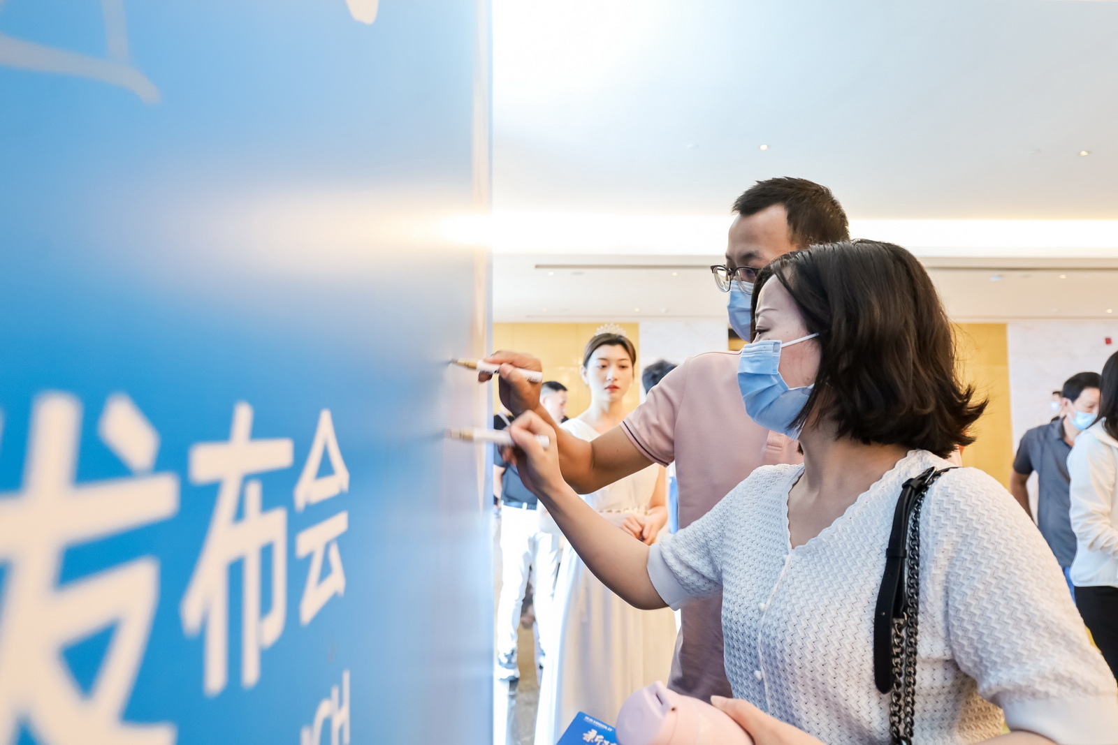 凯旋门线上官网