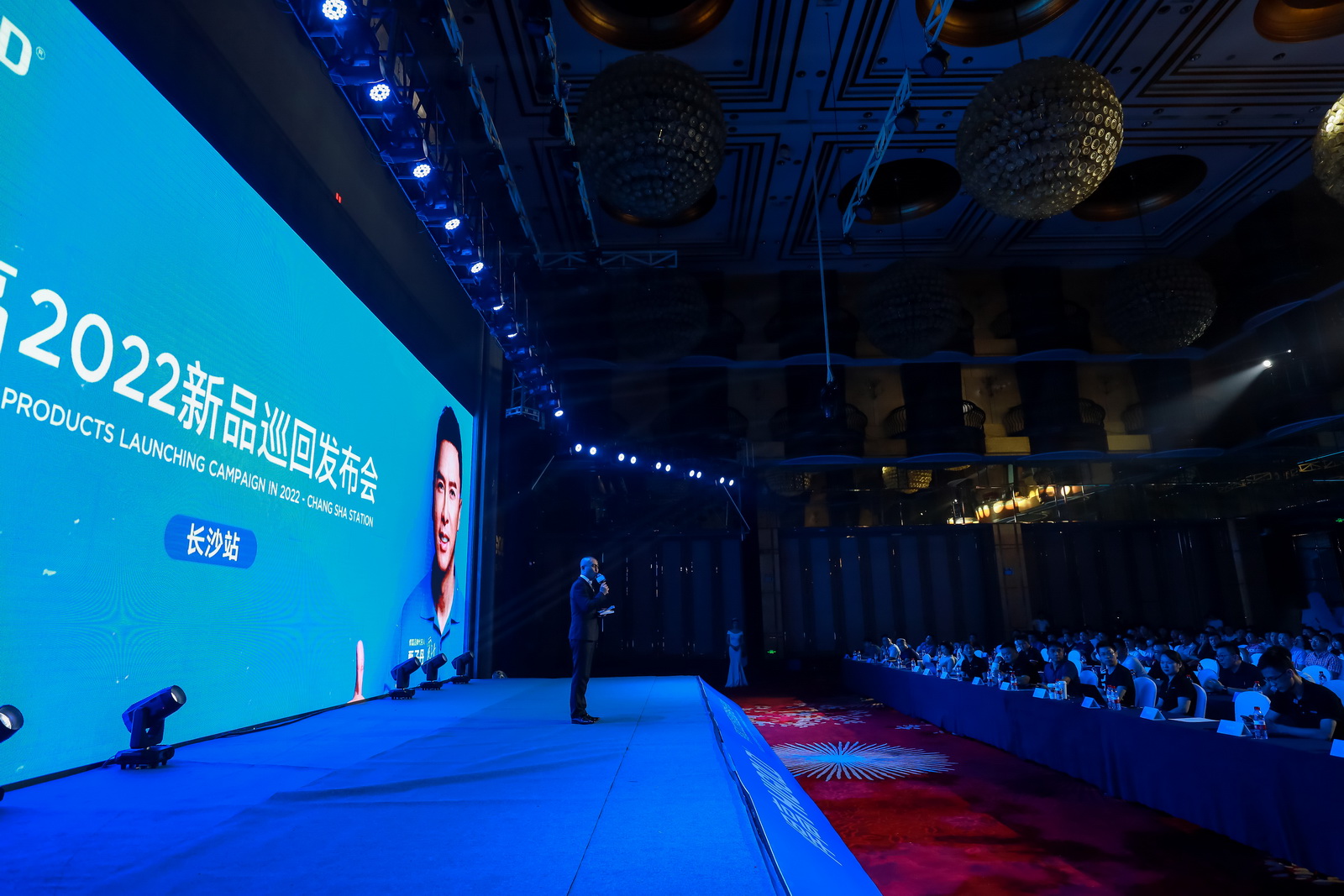 凯旋门线上官网