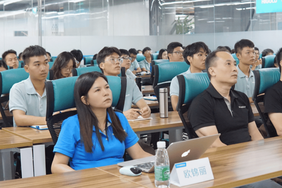 凯旋门线上官网